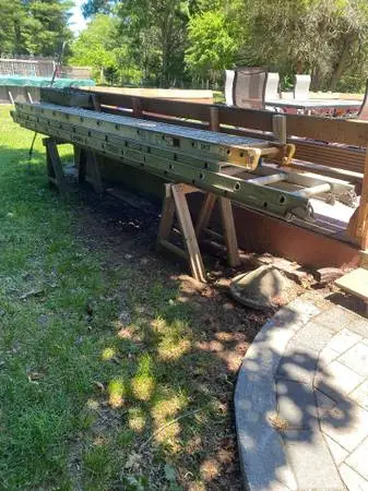 26 heavy duty Warner extension ladder