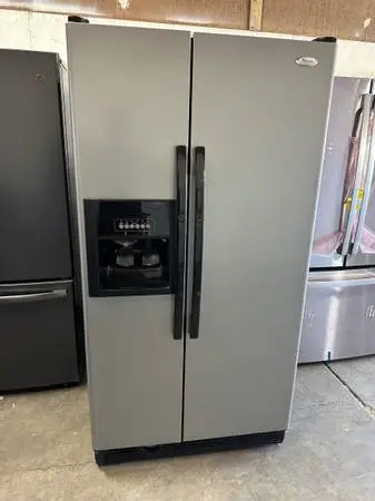Soft Stainless Whirlpool side-by-side water and Ice can deliver