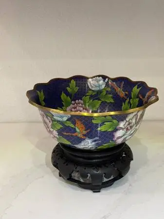 Gorgeous Chinese Cloisonne Floral Chrysanthemum Butterfly