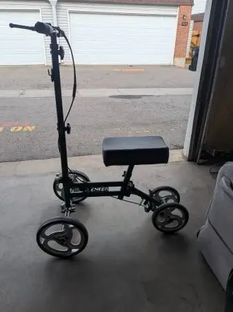Knee Scooter