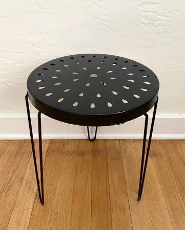 Black Metal Plant Holder/Stand