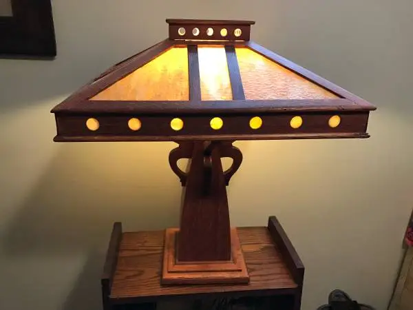 Cash for Antique Table Lamps $$$$