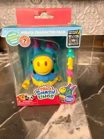 Brand New/Still In The Box Pinata Smash Lings Toy