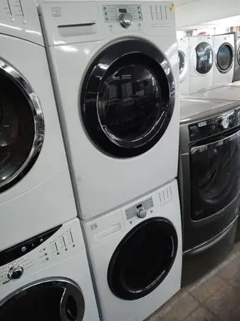 ★Kenmore stackable front load washer and dryer set