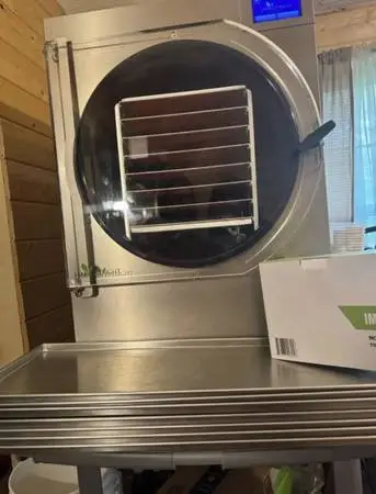 XL HARVEST RIGHT FREEZE DRYER
