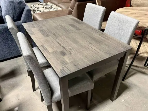 5pc Dining Set – Great Deal!