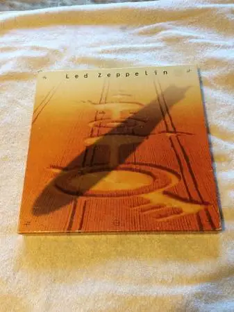 Led Zeppelin Box Set, 4 CDs, Booklet. Release Year: 1990