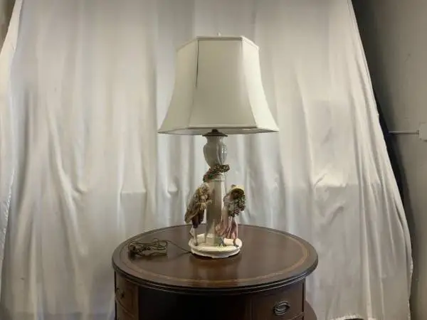 European style table lamp