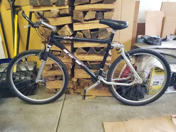 Vintage GT LTS 3 mountain bike