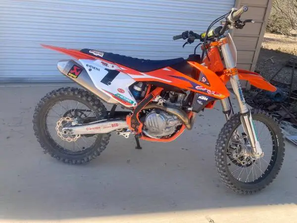 Dirt bikes