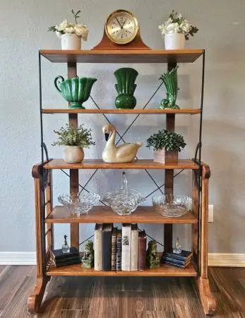 ANTIQUE WOOD BOOKCASE / DISPLAY SHELF!!