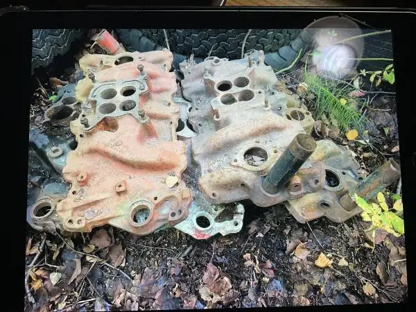 Classic Chevy intake manifolds(50” and 60”s)
