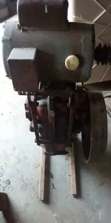 Monitor Type ZA Pump Jack Engine