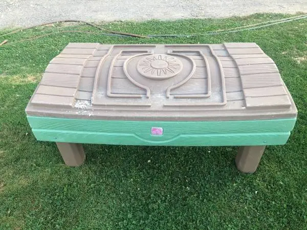 STEP 2 SAND BOX $30
