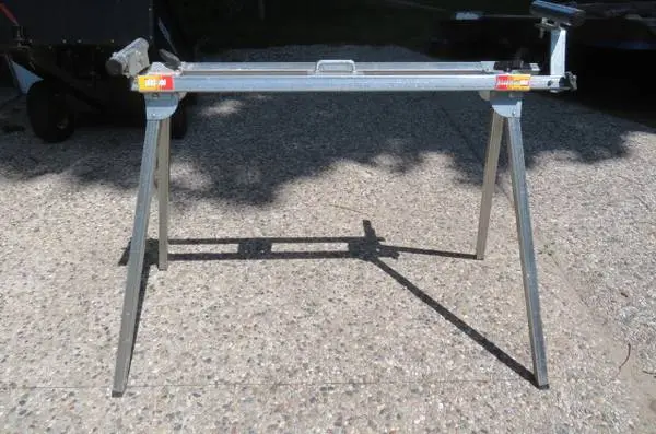 COMPACT MITER SAW STAND - STABLE-MATE PLUS Brand - LIKE NEW !