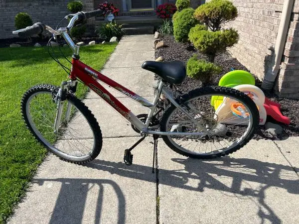 26” ROAD MASTER 18 SPEED BIKE $44