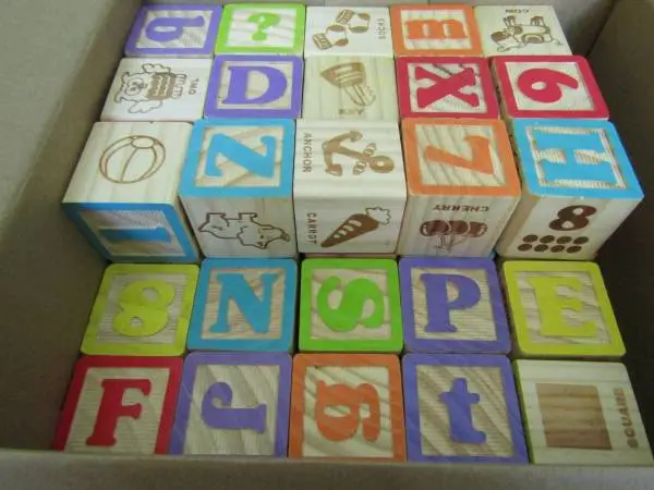 Blocks and interlocking safety floor mats for infants