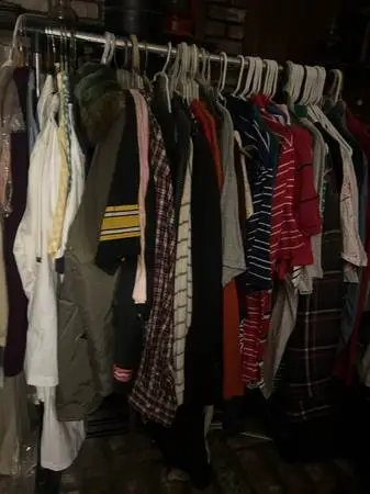 Large yard sale EVERYTHING $1-$5