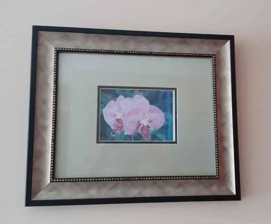 DECORATIVE FRAME 15 x 18
