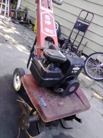 NICE ROTOTILLER!! HEAVY DUTY