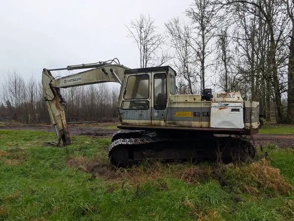 Hitachi UH083 LC excavator with blow motor sell whole or parting out ✓