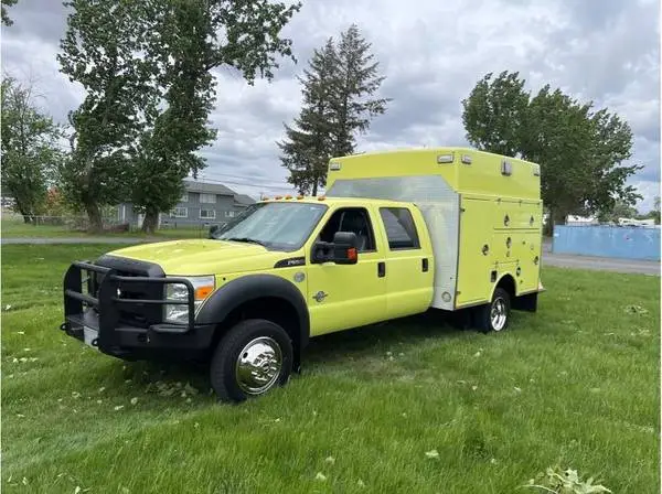 2012 FORD F550 CREW CAB, POWERSTROKE, 4X4, UTILTY BOX, 81K MILES