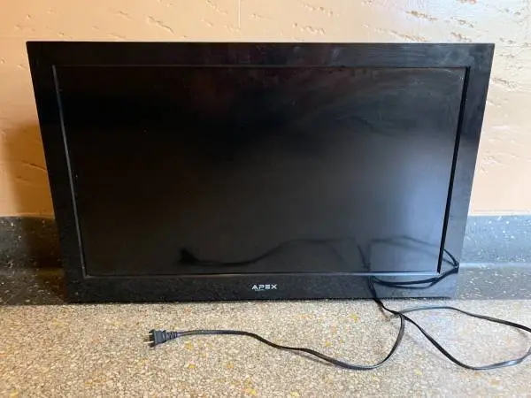 Apex 32” In Inch Flat Screen HDTV LCD LED TV Television