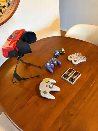 NSO complete set of wireless controllers