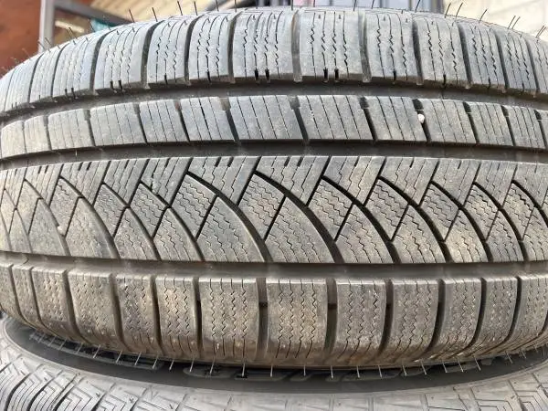 235/60/18 GITI SET OF 4
