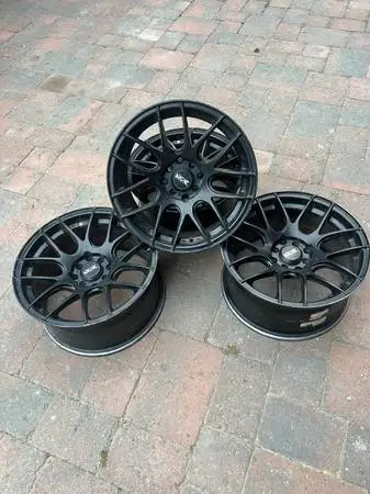 black wheels