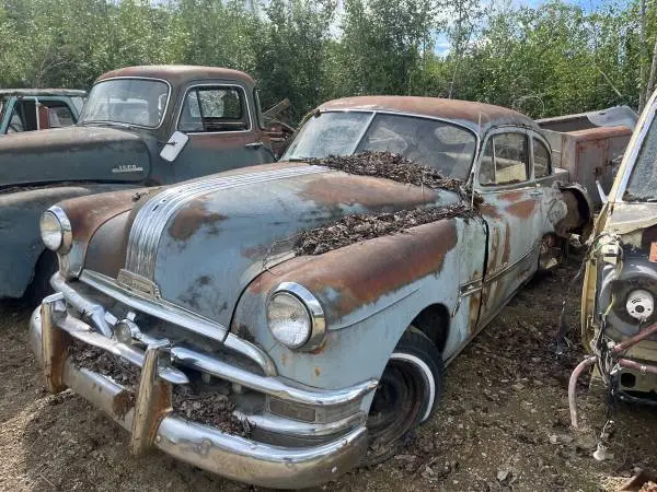 1951 pontiac 2door