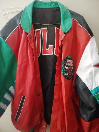 1990-91 Chicago Bulls J. H. Championship LEATHER jacket w/ poster