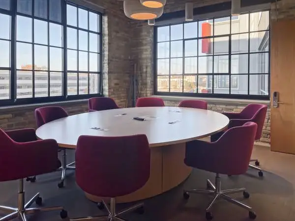 Modern, elegant meeting spaces for your next big deal