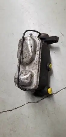1974 - 1978 Ford Mustang II : factory OEM Ford master cylinder