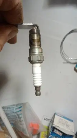 Ford 4.0 v6 plugs 2002 plus other years