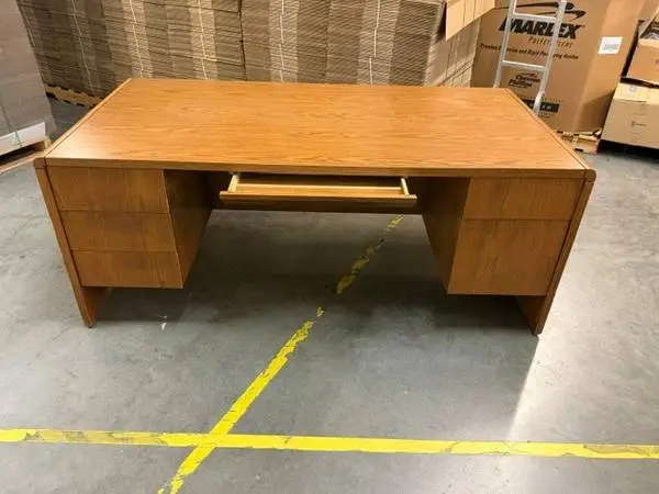 Office Desk