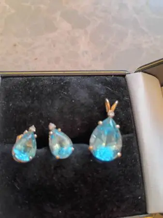 14k gold blue topaz diamond necklace pendant and earrings .