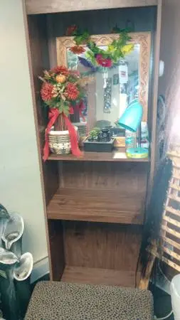 Business Furniture For Sale. Closing!!!