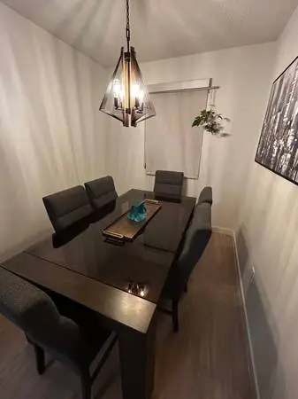 Dinette table and chairs