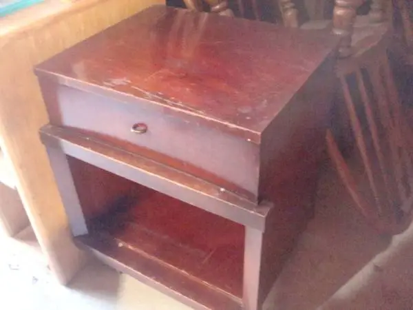 mohagony night stand,