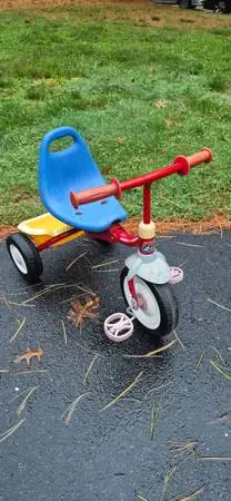 Radio Flyer Folding Tricycle