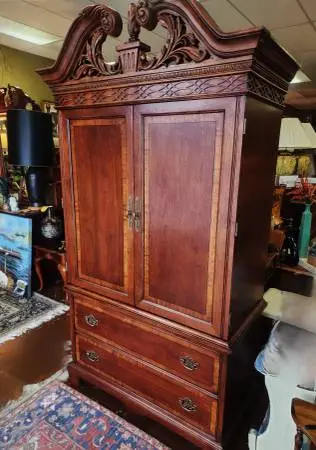 Havertys Chippendale Media Armoire-45W x 22D x 80H-NOW