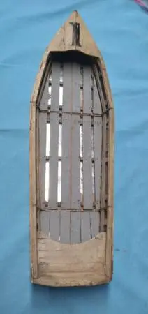 ANY IDEAS WHERE THIS BOAT WAS MADE OR WHAT IT USED FOR ?