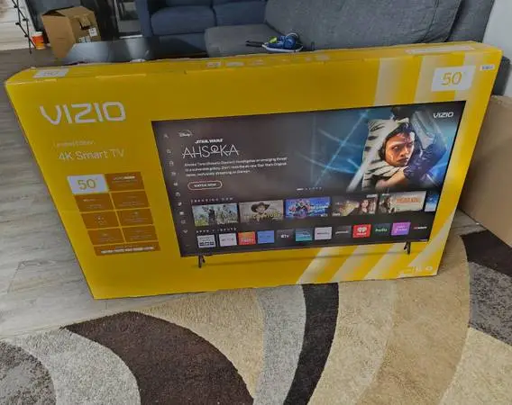 Vizio 50 4K LED HDR Smart TV (New)