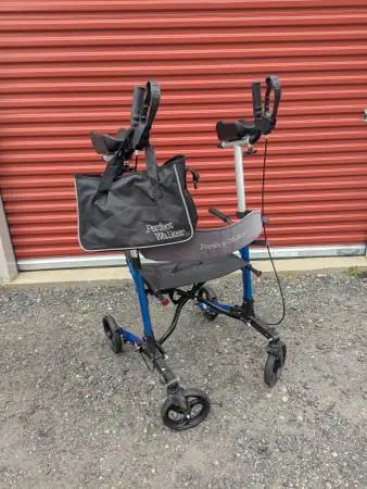 Perfect Walker Upright Walker with seat