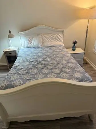 Beautiful full bed-complete-delivered and set up