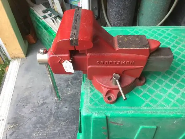 Craftsman vise