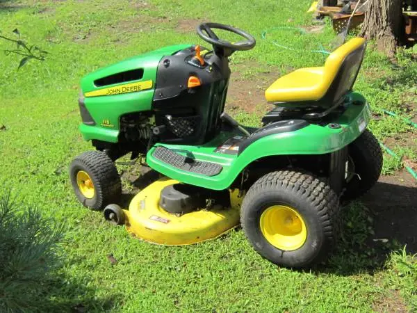 WANTED-LAWN TRACTORS