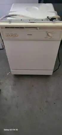 Hotpoint dishwasher
