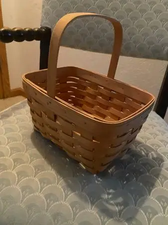 LONGABERGER BASKET